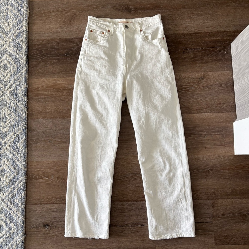 Levi’s Ribcage straight jeans white